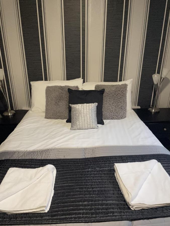 Phildene Suites Blackpool Exterior photo