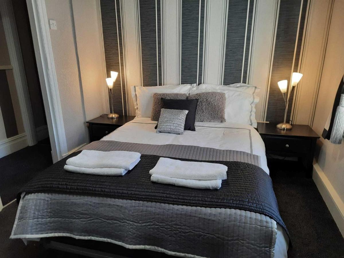 Phildene Suites Blackpool Exterior photo